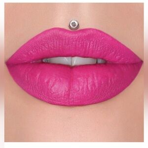 Jeffree Star  Velvet Trap Lipstick